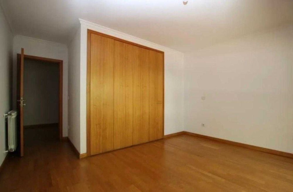 Apartamento T2 para Arrendamento | Guimarães