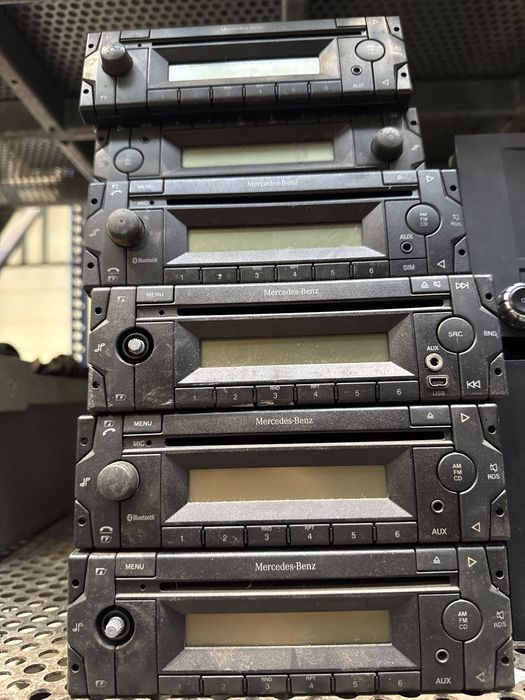 Radio Mercedes Atego, AXOR