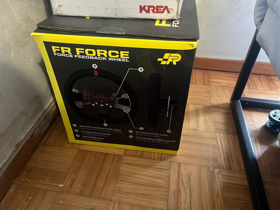 Volante para PC E dá pra PlayStation cinco