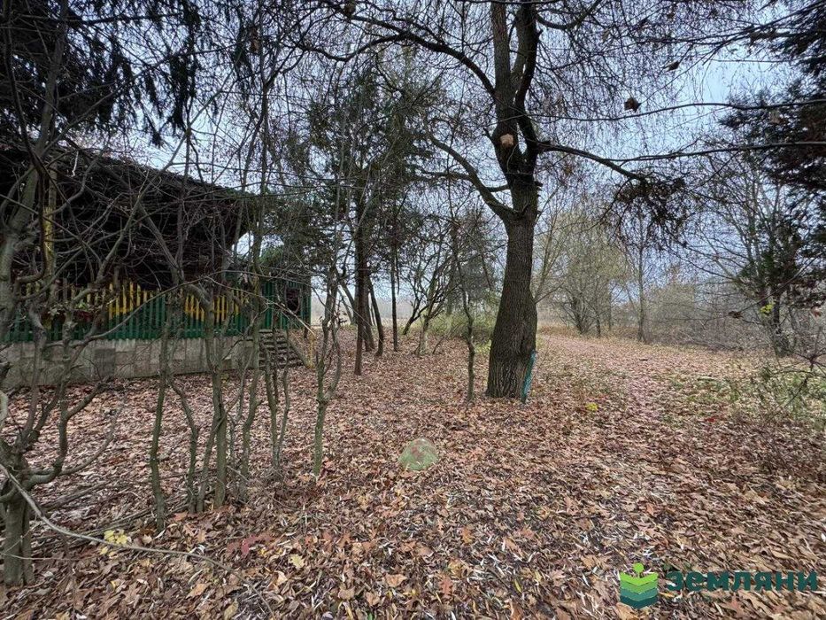 Земельна ділянка з приміщенням під комерцію Підлужжя (6)