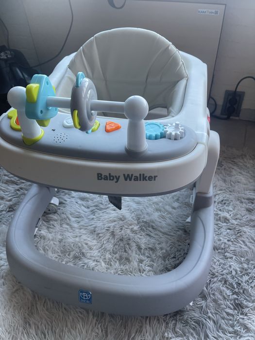 Дитячі ходунки bambi