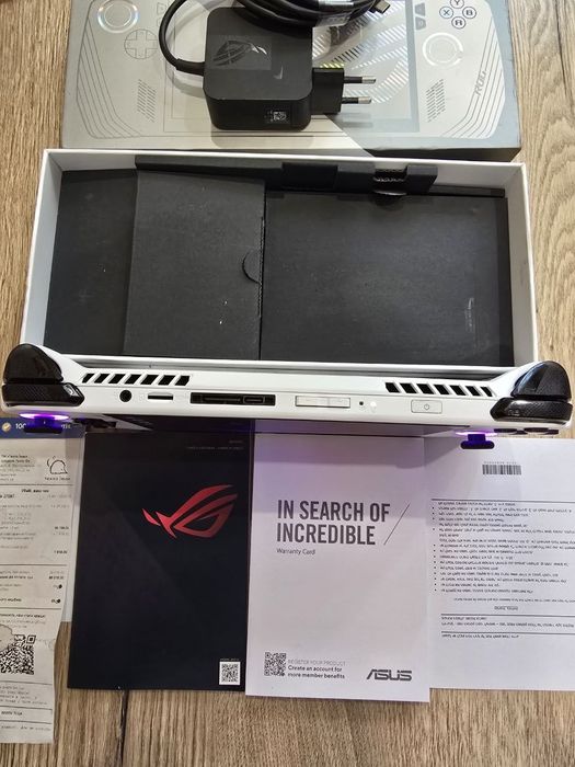 Asus ROG ally Z1 extreme 512gb