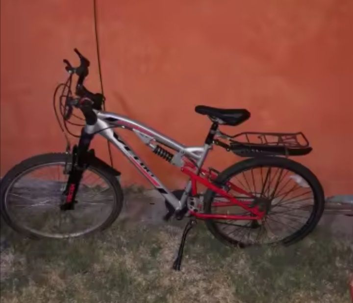 Descanso Lateral Kickstand para Bicicletas em Alumínio