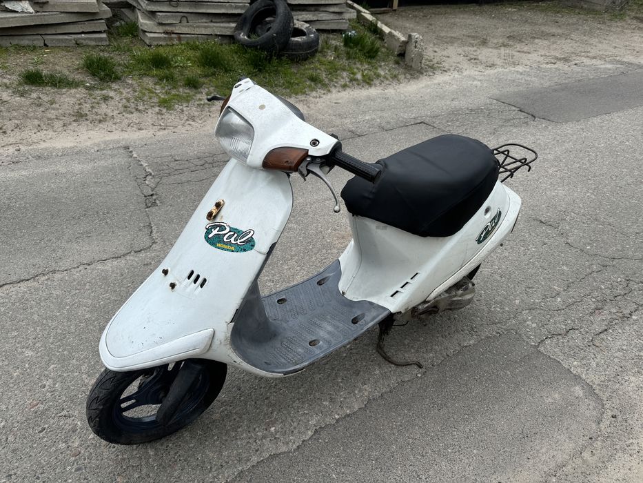 Продам Honda Pal в хорошому стані!