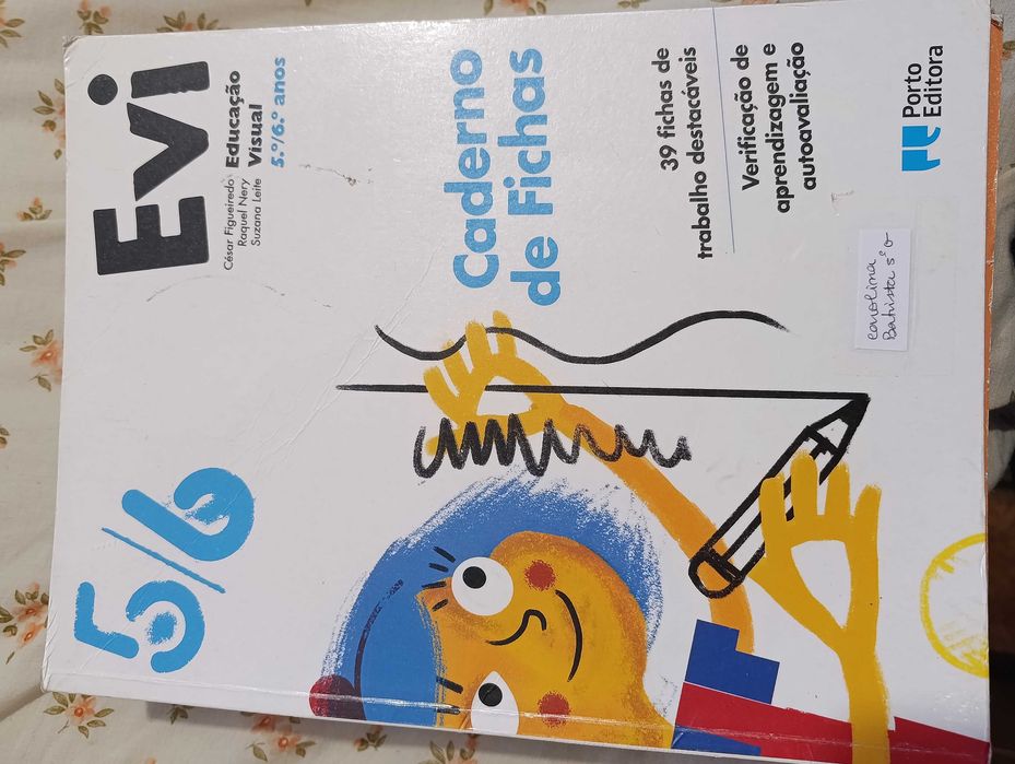 Manuais escolares