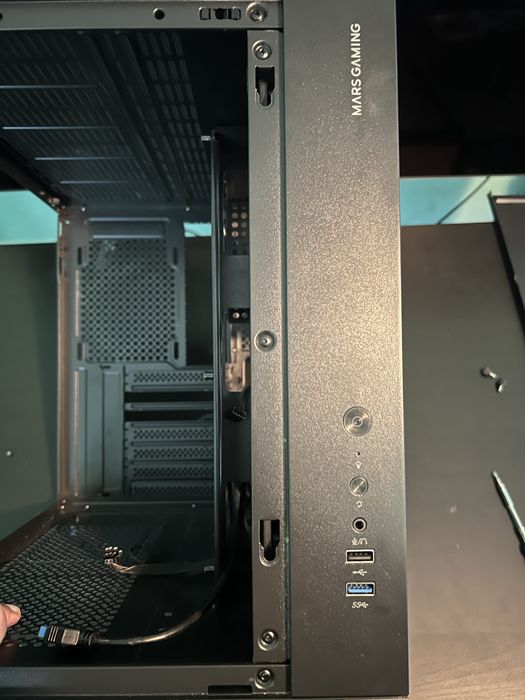 Caixa ATX Mars gaming como NOVA