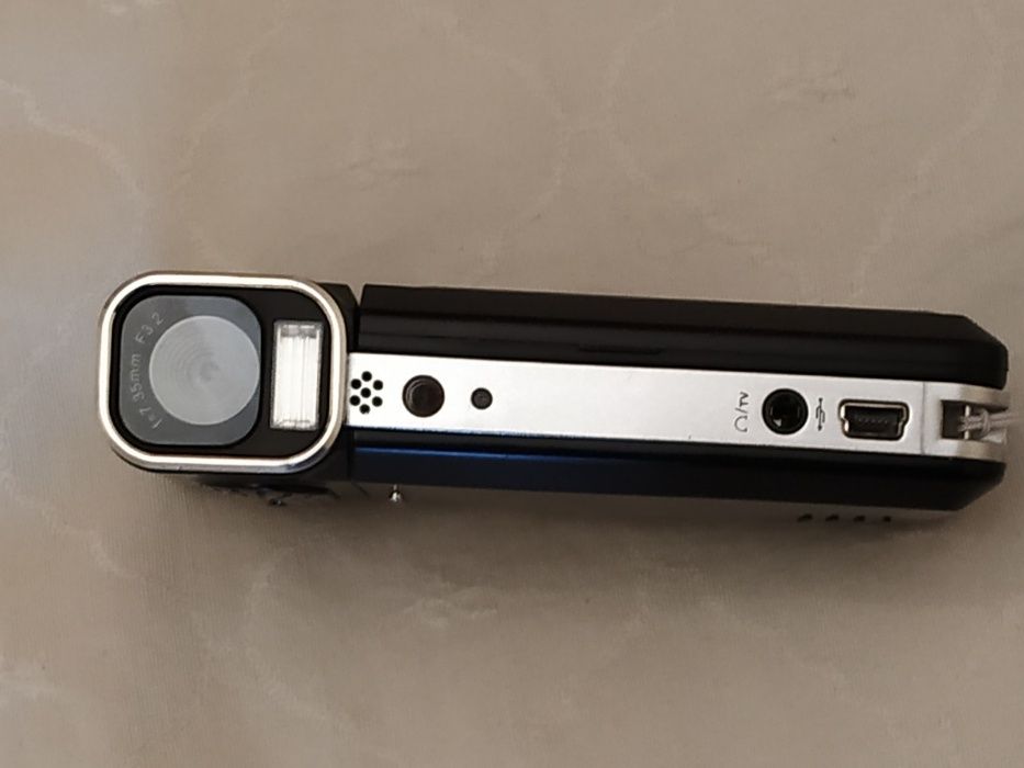 Video Camera64286368764545121