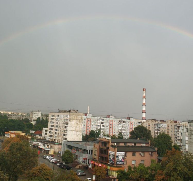 здам ПІДВАЛЬНЕ приміщення 402 м. кв., вул. Фортечна