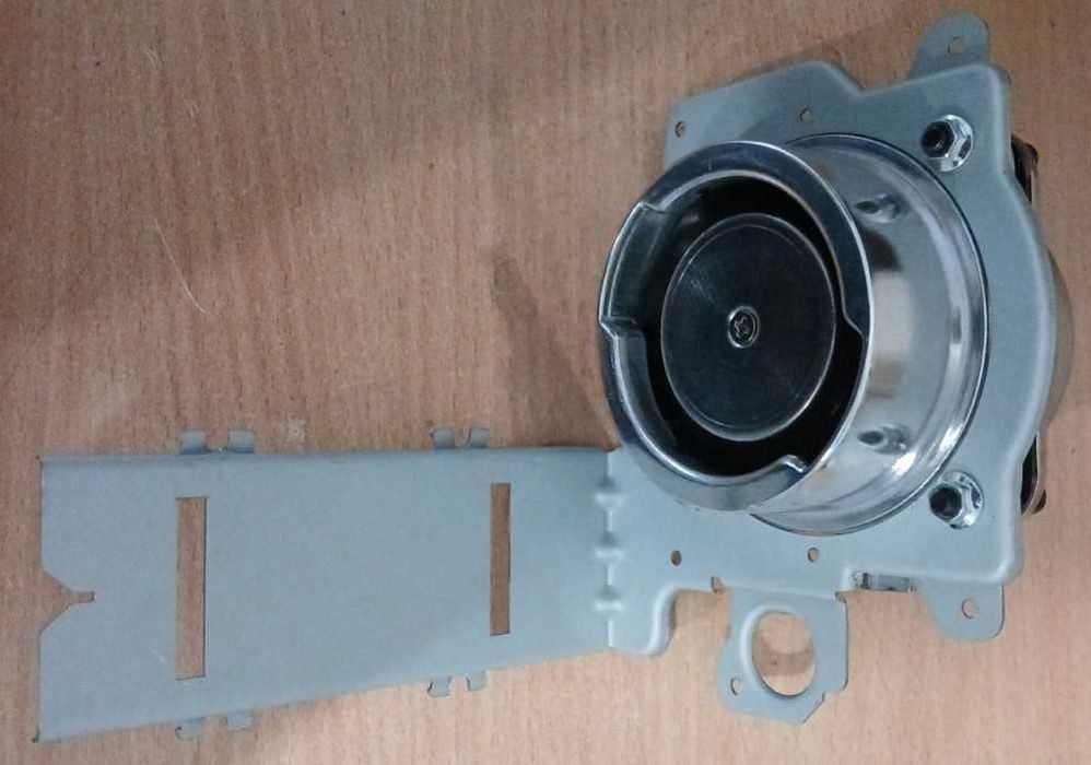 Бойлер з теном DeLonghi 5513271219