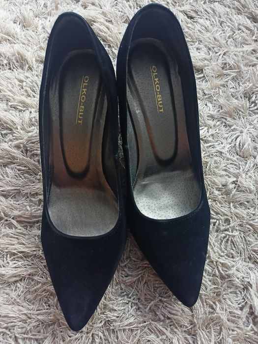 Eleganckie buty damskie na słupku 38