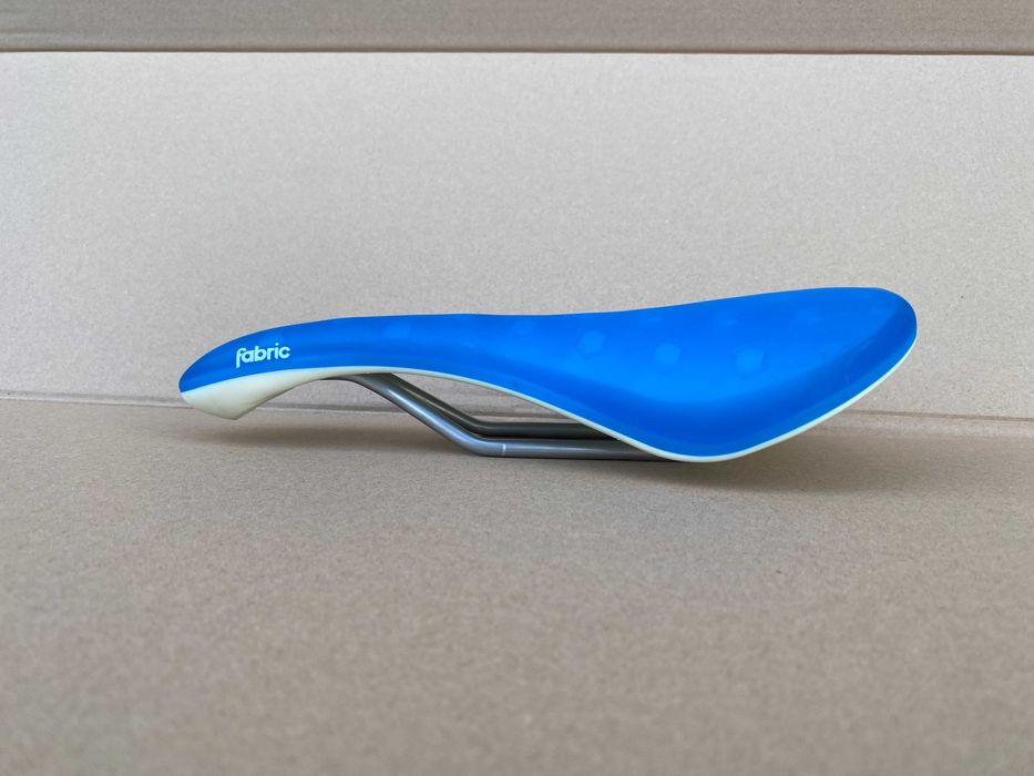 Siodełko rowerowe Fabric, niebieskie, nowe [sd-8]