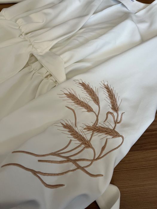 Сукня з колосками