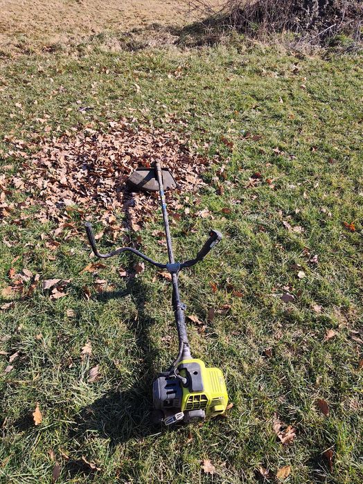 Kosa spalinowa podkaszarka