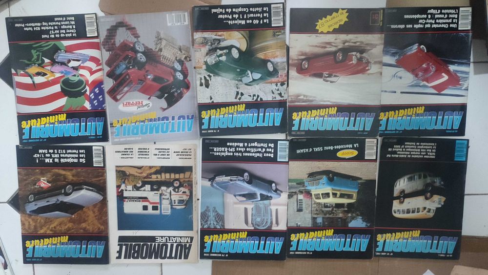 Lote 35 Revistas Automobile Miniature