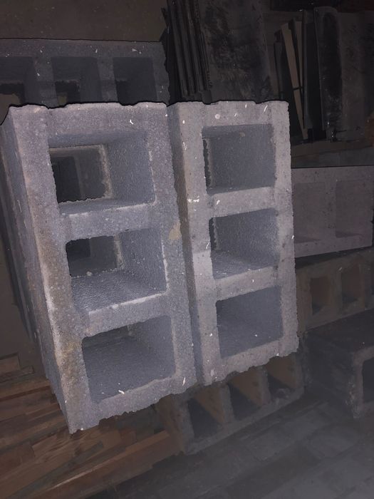 Pustak wentylacyjny keramzytowy W3 52-24x24cm