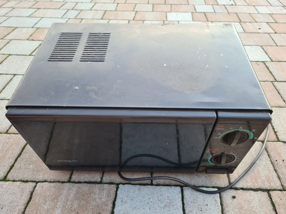 Kuchenka Mikrofalowa Mikkrofala Privileg 8018