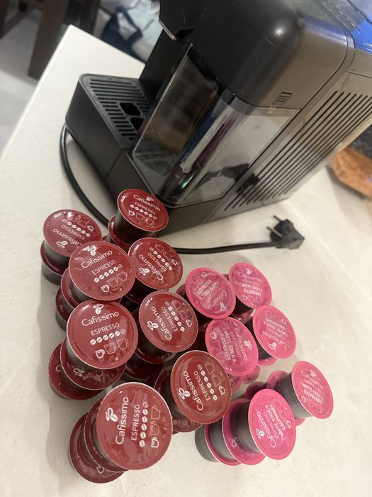 Ekspres tchibo cafissimo kapsulkowy plus kapsulki