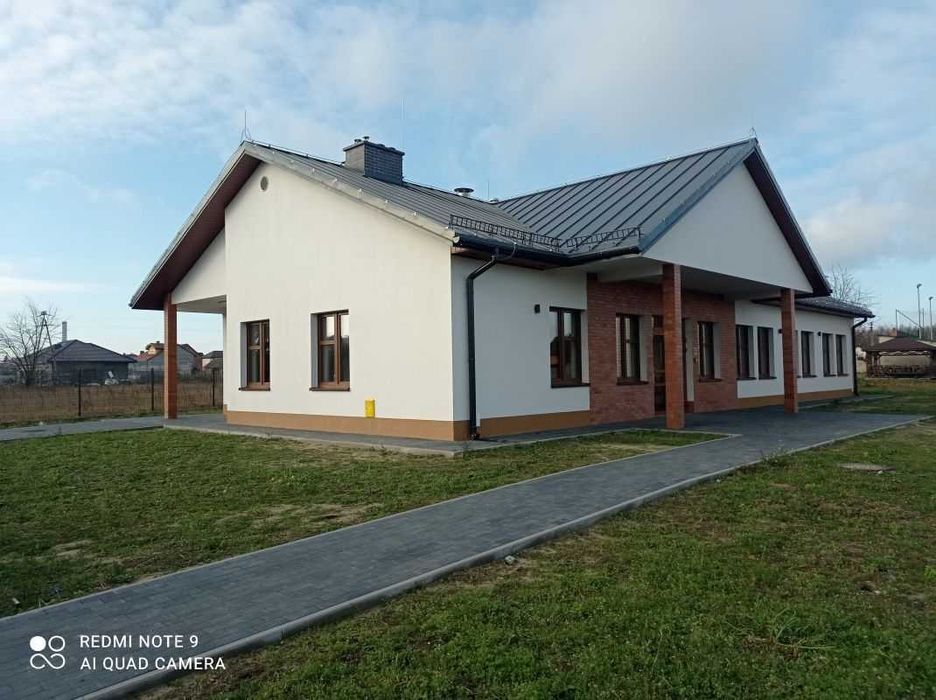 Wykonanie ociepleń i tynków zewnętrznych