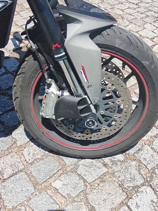 Moto MV Augusta 800