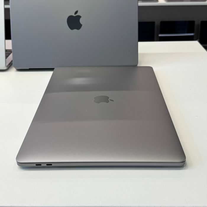 Ноутбук MacBook Pro 15” 2019 i9 32/1TB + 4GB • ГАРАНТІЯ • СТАН 9.5/10 106274