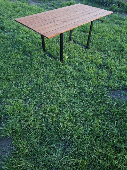 Sprzedam stół ogrodowy stól metalowe nogi