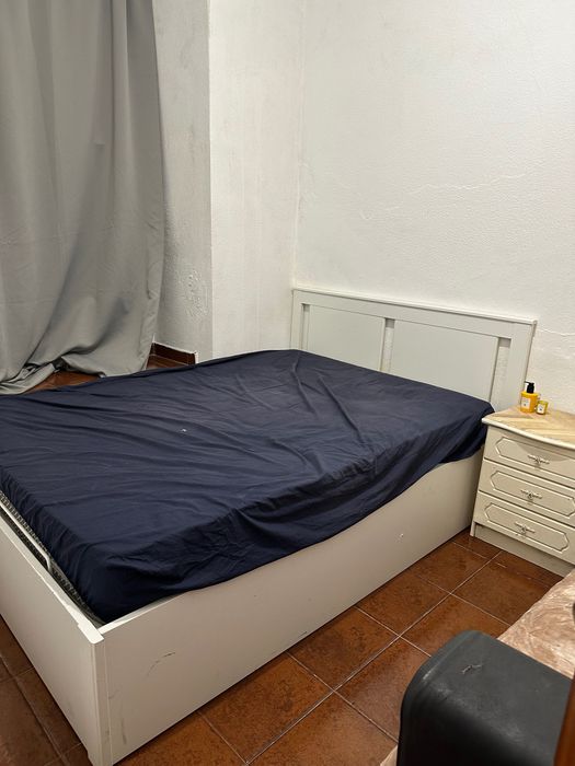 Aluguer de quarto + sala Arroios, Alameda.