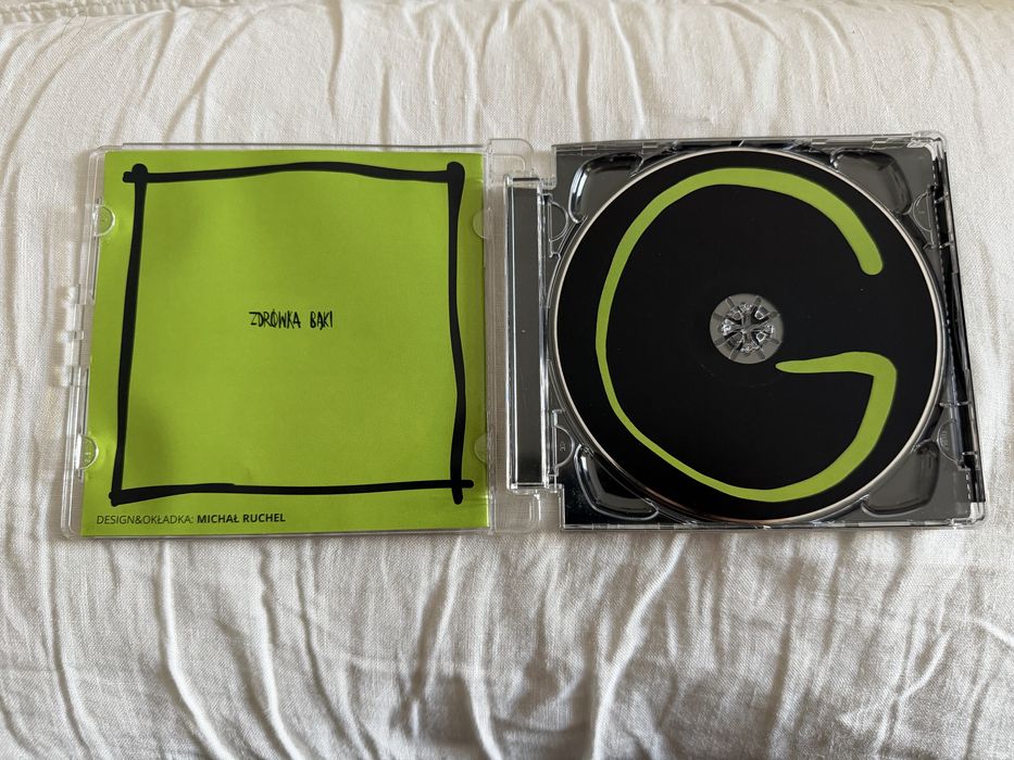 [CD] Guzior - ylloM zielony UNIKAT