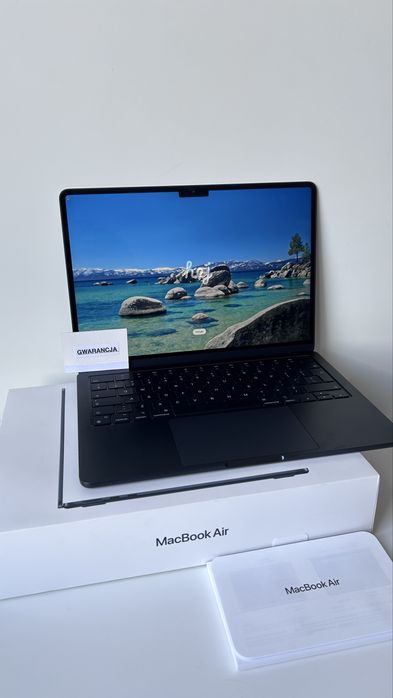 MacBook Air M2 13” 256 GB / Gwarancja / w bardzo dobrym stanie !