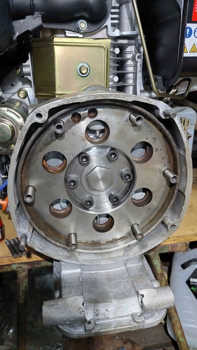 Дизельный двигатель МТ Днепр с Переходной плитой