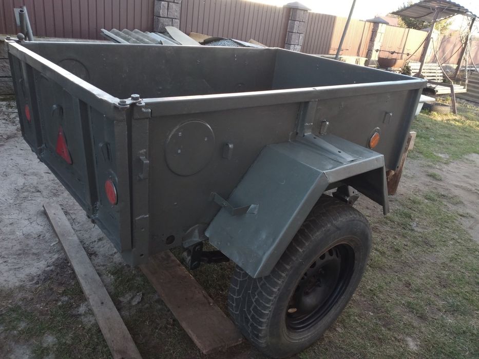 Причеп Уазовський