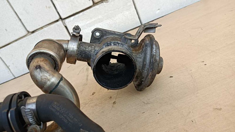Chłodniczka EGR Chłodnica Spalin BMW E46 320D Lift 150 koni M47N