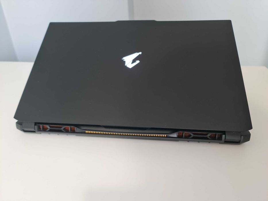 Gigabyte AORUS 17 XES i9 RTX3070TI