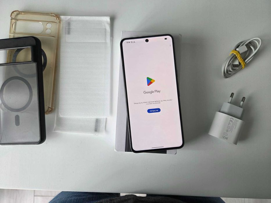 Google Pixel 8 PRO