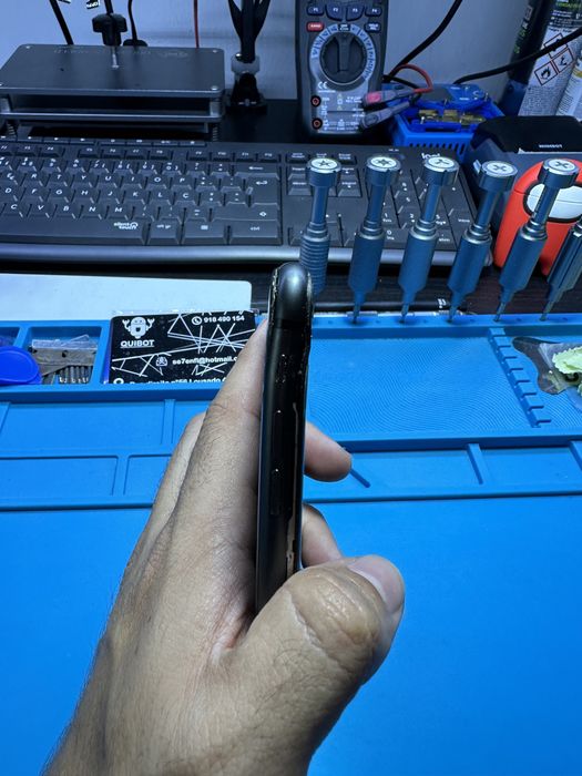 Reparações de iPhones partidos, Samsung, Xiaomi, Huawei …