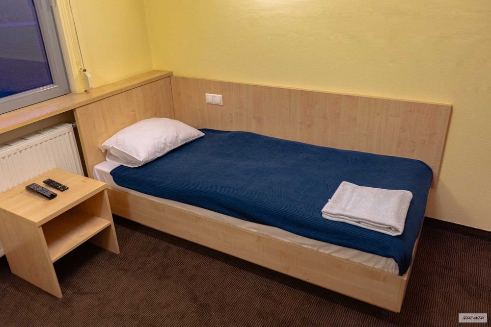 Hotel A4 Przy Autostradzie A4 Kwatery Pokoje noclegi dla firm 24/7