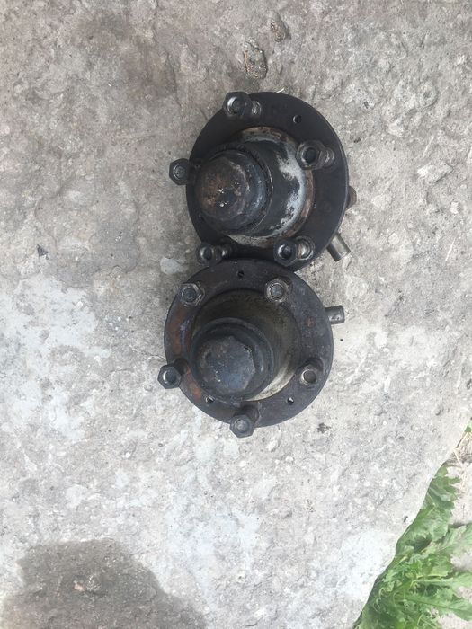 Продам ступиці волга