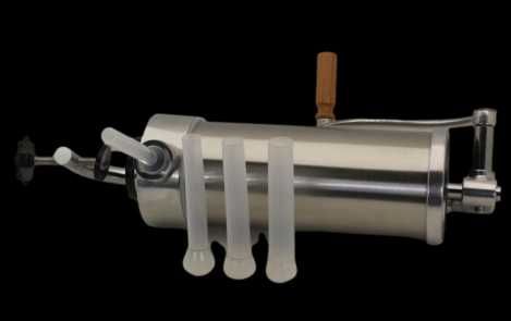 NADZIEWARKA DO KIEŁBAS 3 kg maszynka szpryca do kiełbas mięsa lejki