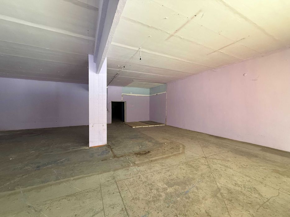 Продаж магазину в селищі Згурівка 250 м2 гарна локація