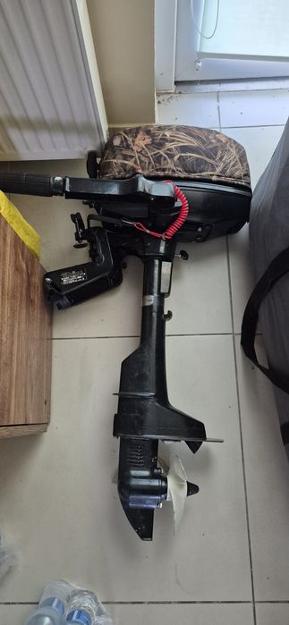 Човен та мотор комплект