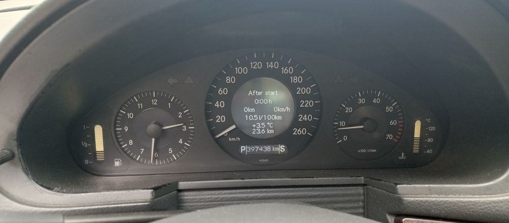 Mercedes W211 E240 V6 | Odrestaurowany | Bez Rdzy | Detailing | LPG|