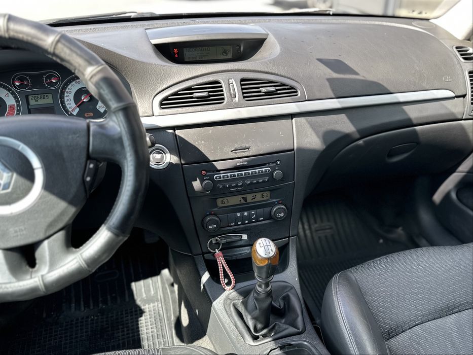 RENAULT LAGUNA 2005 року, 1.9 дизель, механіка, передній привід.