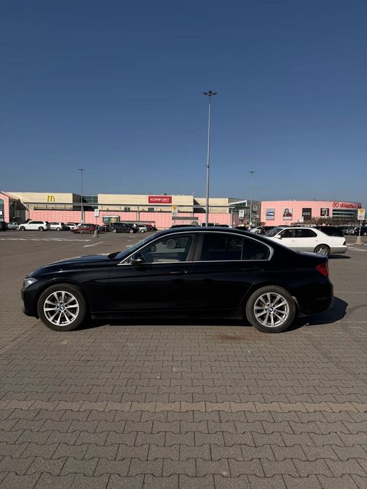 BMW Seria 3 BMW 320d EfficientDynamics Edition F30 2015