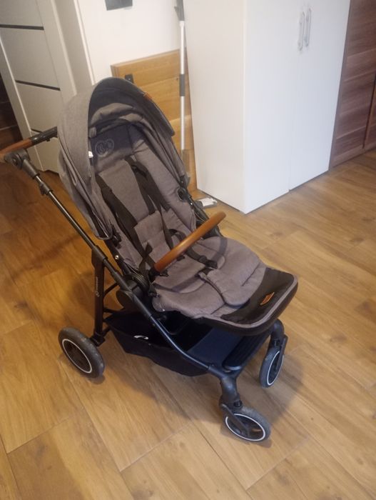 Sprzedam wózek spacerowy