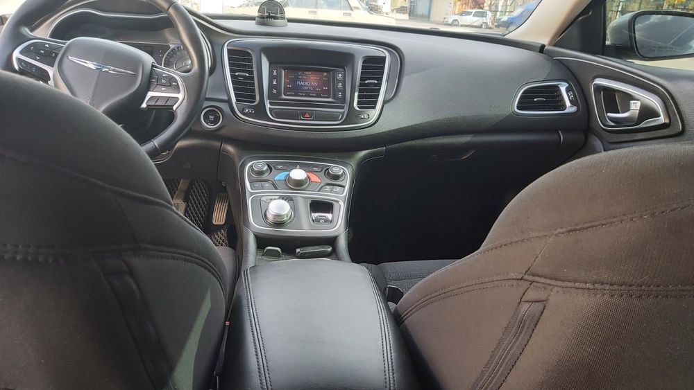 Продам автомобиль Chrysler 200 ОБМІН