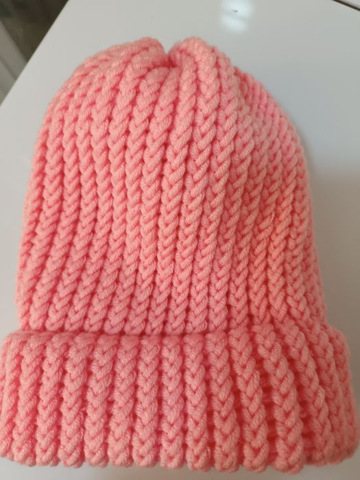 Ciepła zimowa czapka Handmade