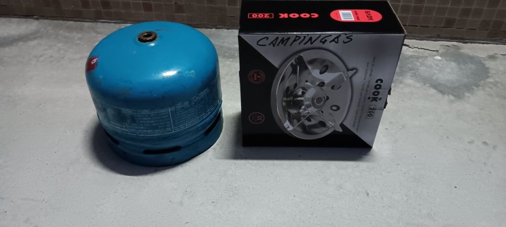 Fogão e garrafa campi gaz