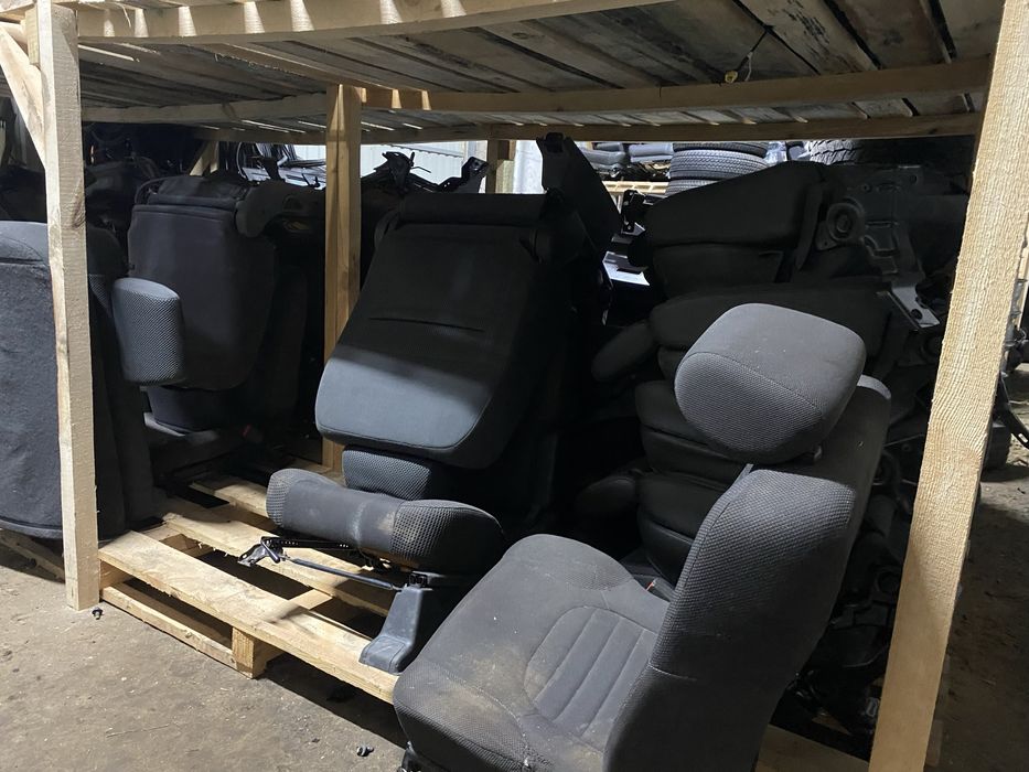 Сидіння, шкіра, тканина Nissan Navara D40 Pathfinder R51 автосидения