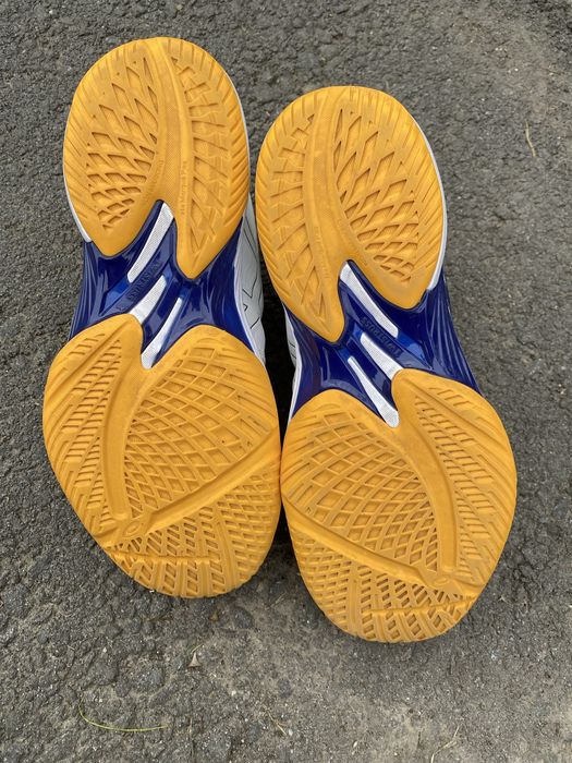 Волейбольні кросівки Asics sky elite ff