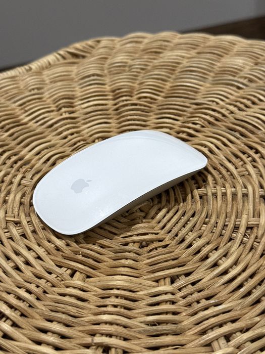 Apple Magic Mouse 2 A1657 biała stan idealny