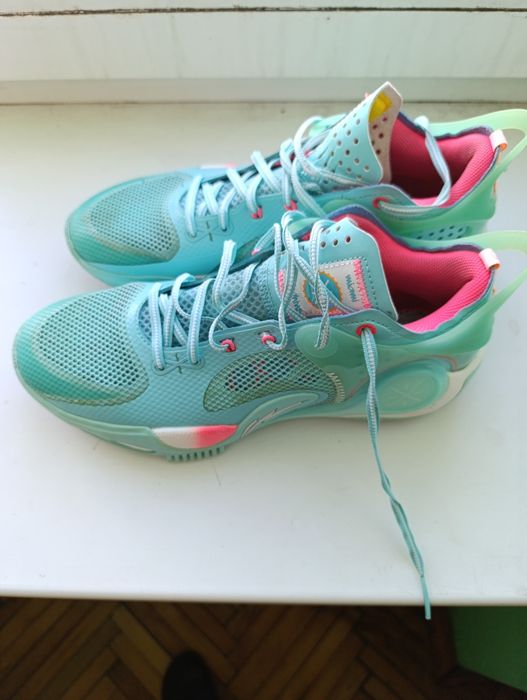 Баскетбольні кросівки Li- Ning fission 8 професійні